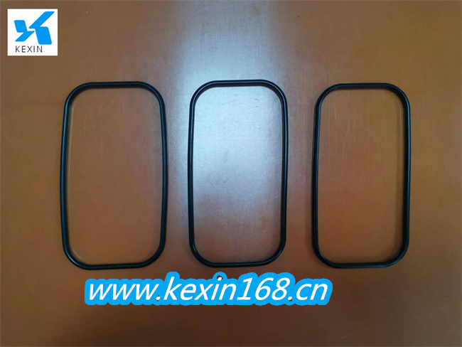 如何解決硅膠制品分模線(xiàn)的問(wèn)題？